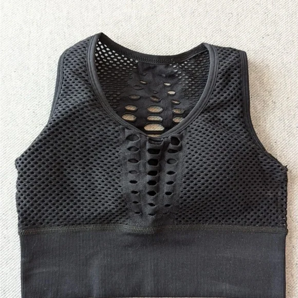 LOLE✨ - Picture 2 of 3